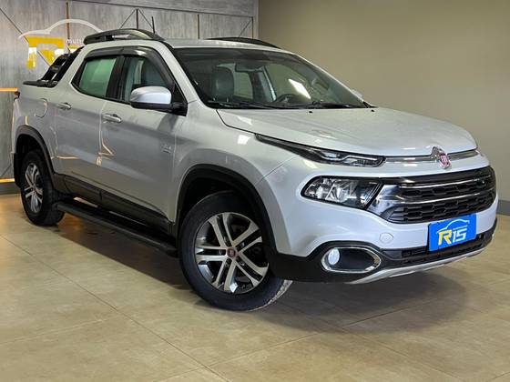 FIAT TORO 2.0 16V TURBO DIESEL FREEDOM 4WD MANUAL FIAT TORO 2.0 16V TURBO DIESEL FREEDOM 4WD MANUAL